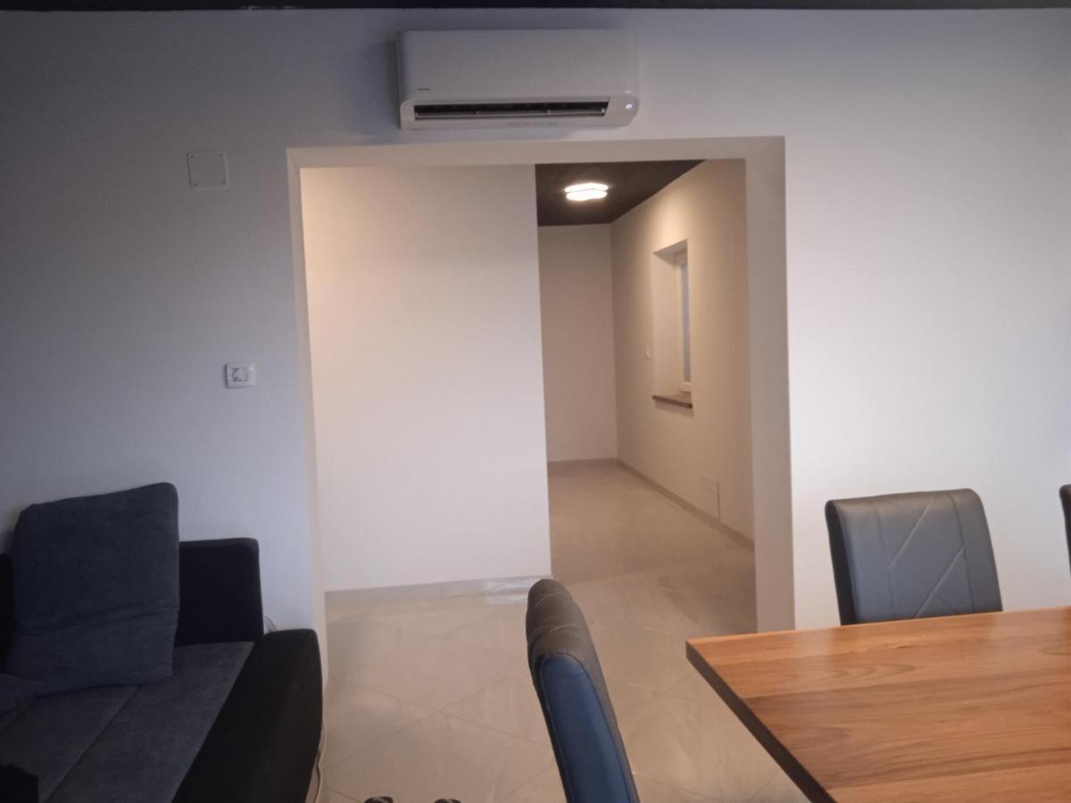 Ferienwohnung Anton Povlja  Exterior foto