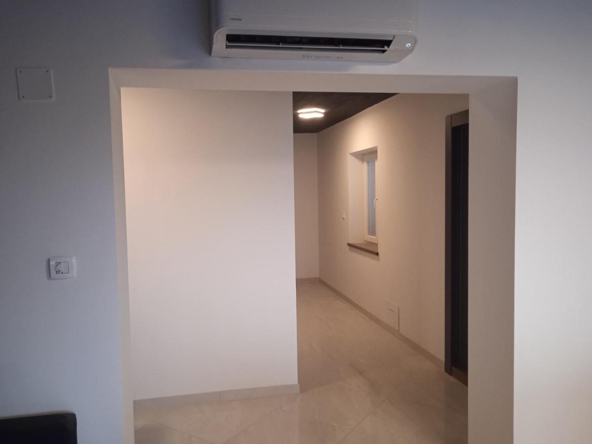 Ferienwohnung Anton Povlja  Exterior foto