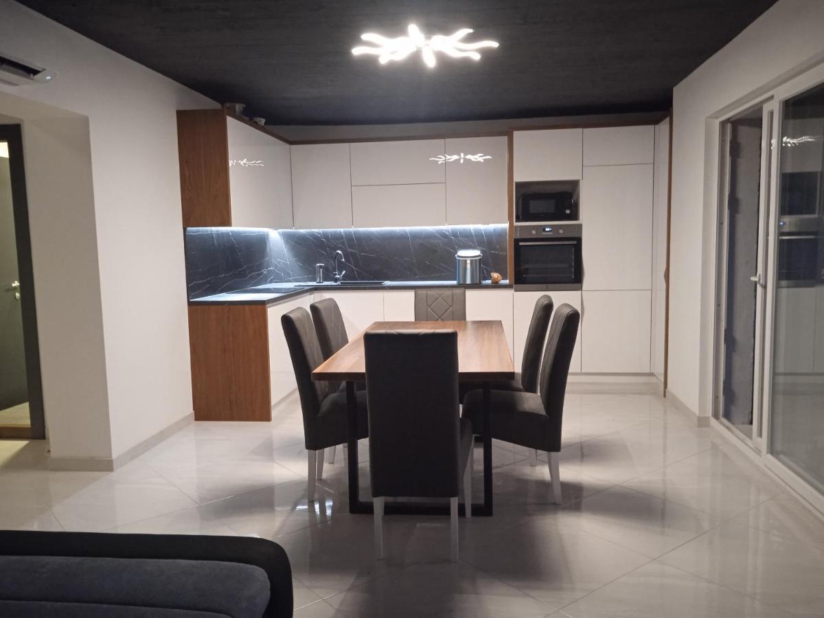 Ferienwohnung Anton Povlja  Exterior foto